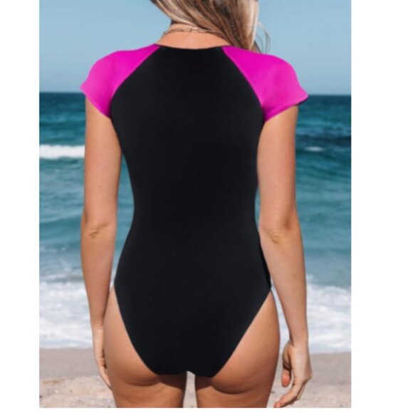 **CUPSHE**  Swimsuit Mock Neck Zipper Short Sleeve Bathing Suit Small NWT - Picture 4 of 6